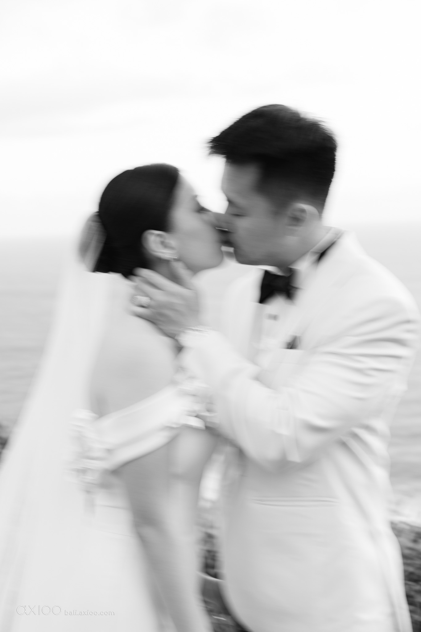 Axioo: A Study in Softness: A Wonderland Uluwatu Wedding in Bali